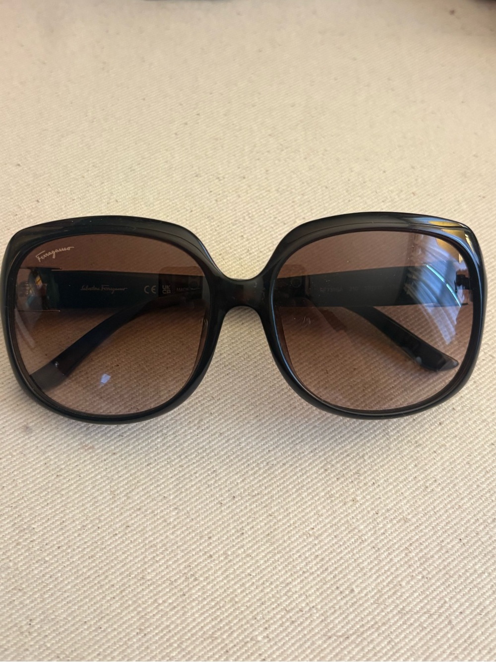 Salvatore Ferragamo Oversized Frame Brown Gradient Lens Women's Sunglasses